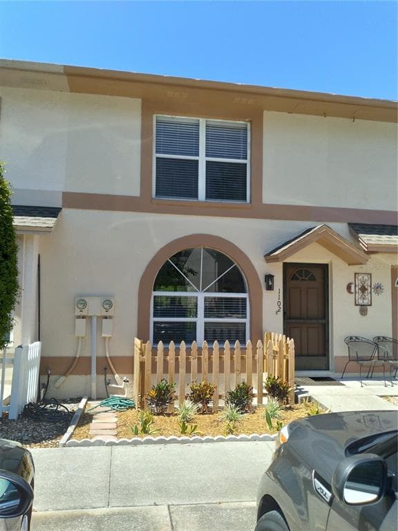 1102 BRIGADOON DRIVE CLEARWATER, FL 33759