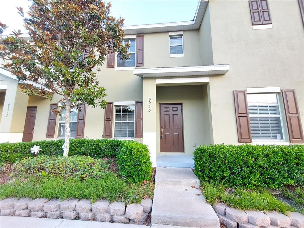 8515 BRUSHLEAF WAY TAMPA, FL 33647