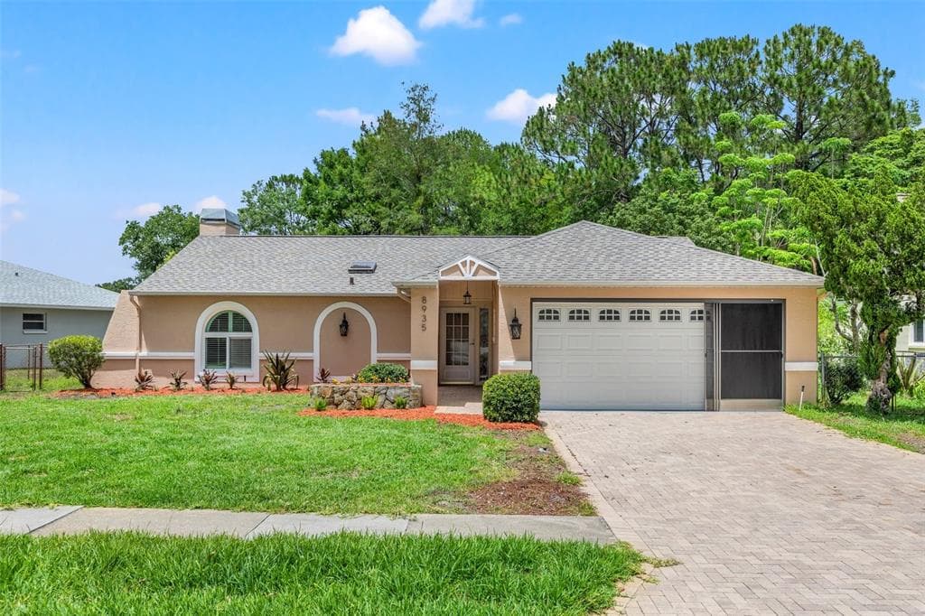8935 RUGER DRIVE NEW PORT RICHEY, FL 34655