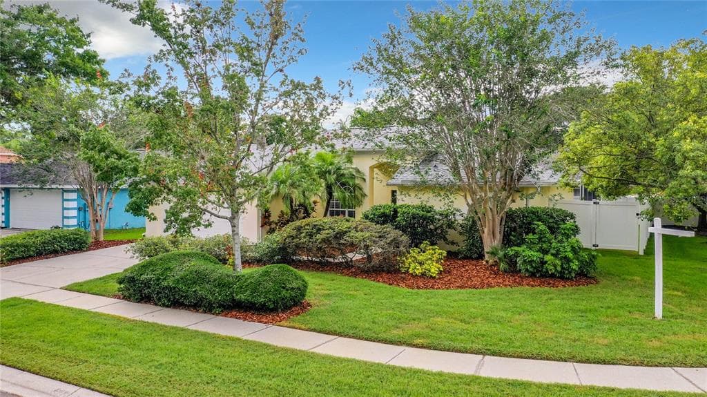 15018 GREELEY DRIVE TAMPA, FL 33625