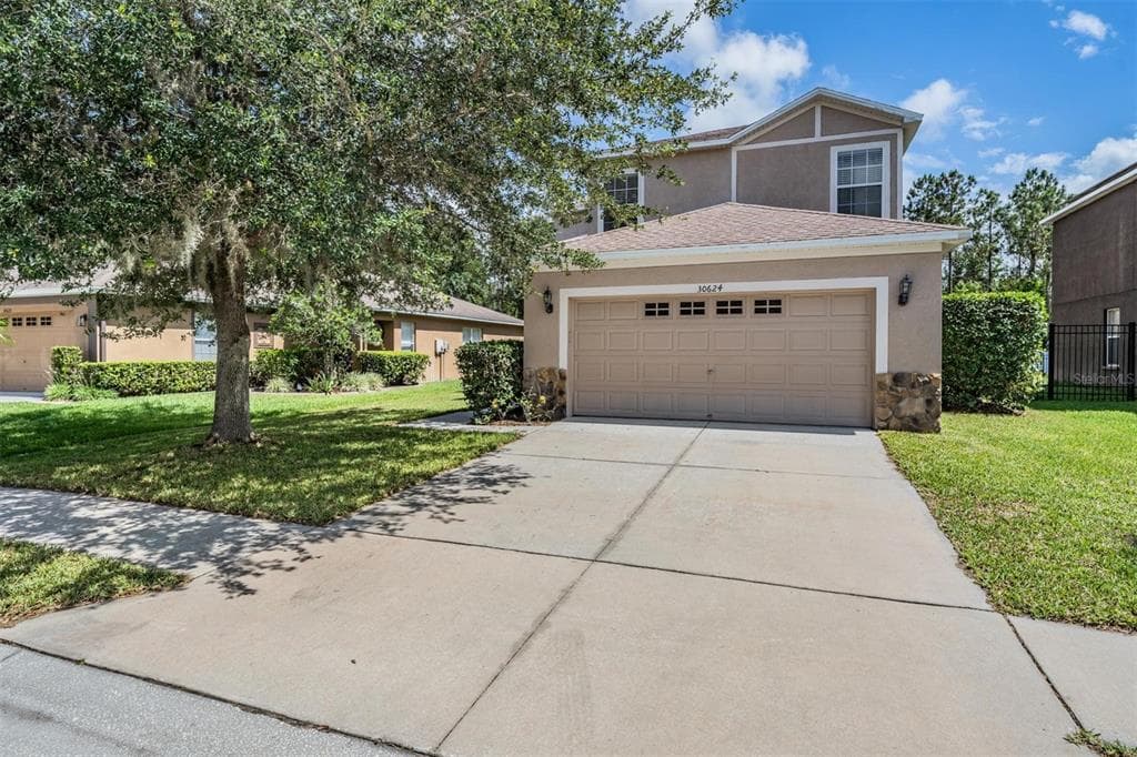30624 WHITE BIRD AVENUE WESLEY CHAPEL, FL 33543