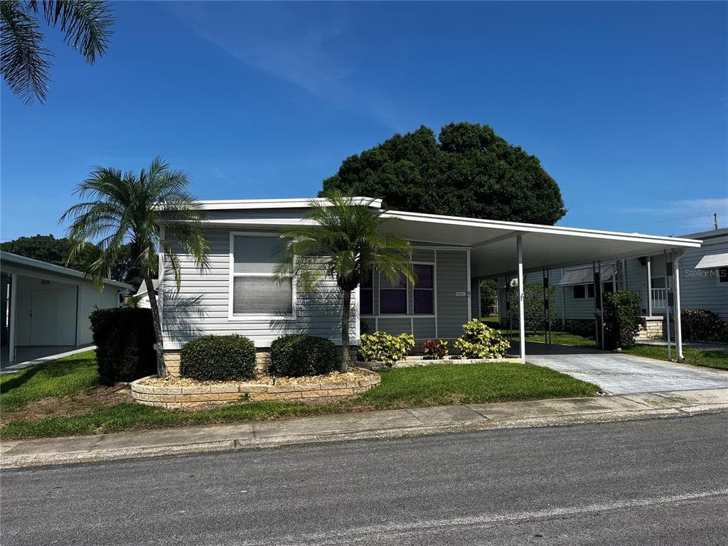 21 MOUNTAIN LAUREL DRIVE PALM HARBOR, FL 34684