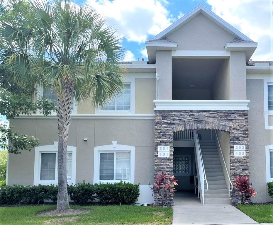 1231 GODAVARI WAY UNIT 101 WESLEY CHAPEL, FL 33543