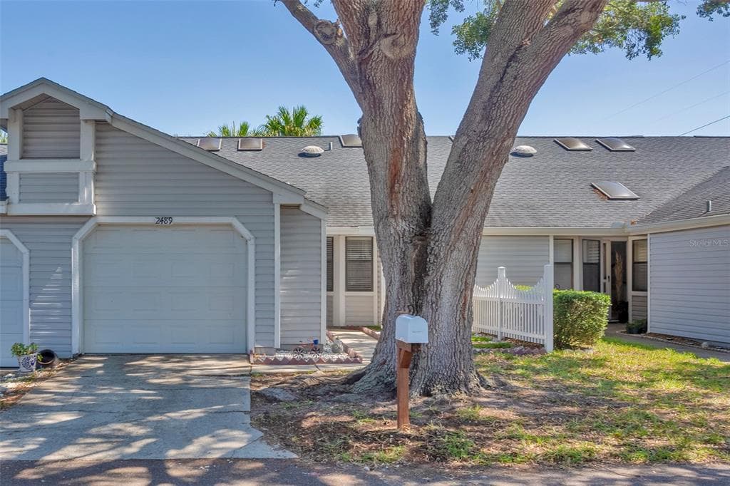 2489 ALHAMBRA COURT CLEARWATER, FL 33761