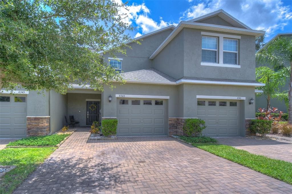6343 TORRINGTON CIRCLE LAKELAND, FL 33811