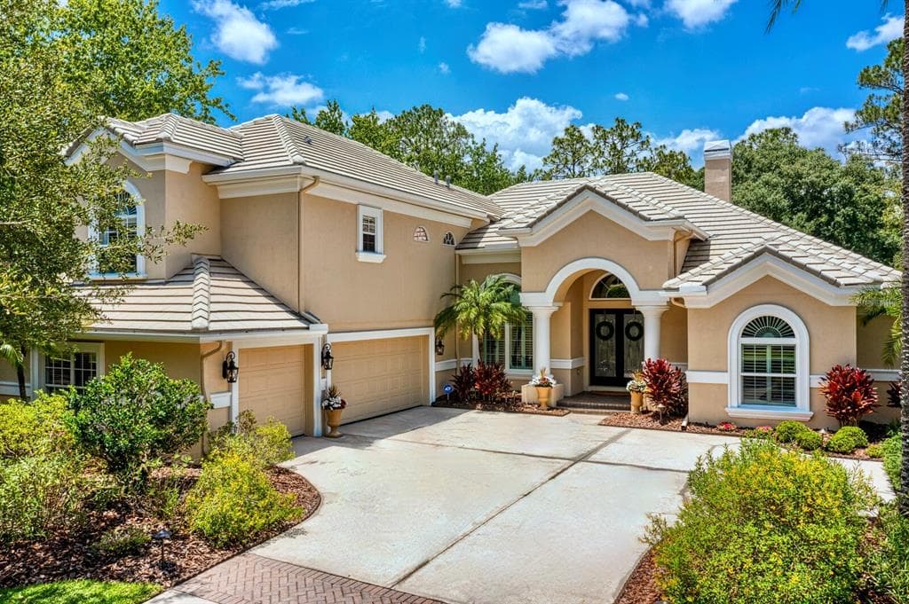 16423 BURNISTON DRIVE TAMPA, FL 33647