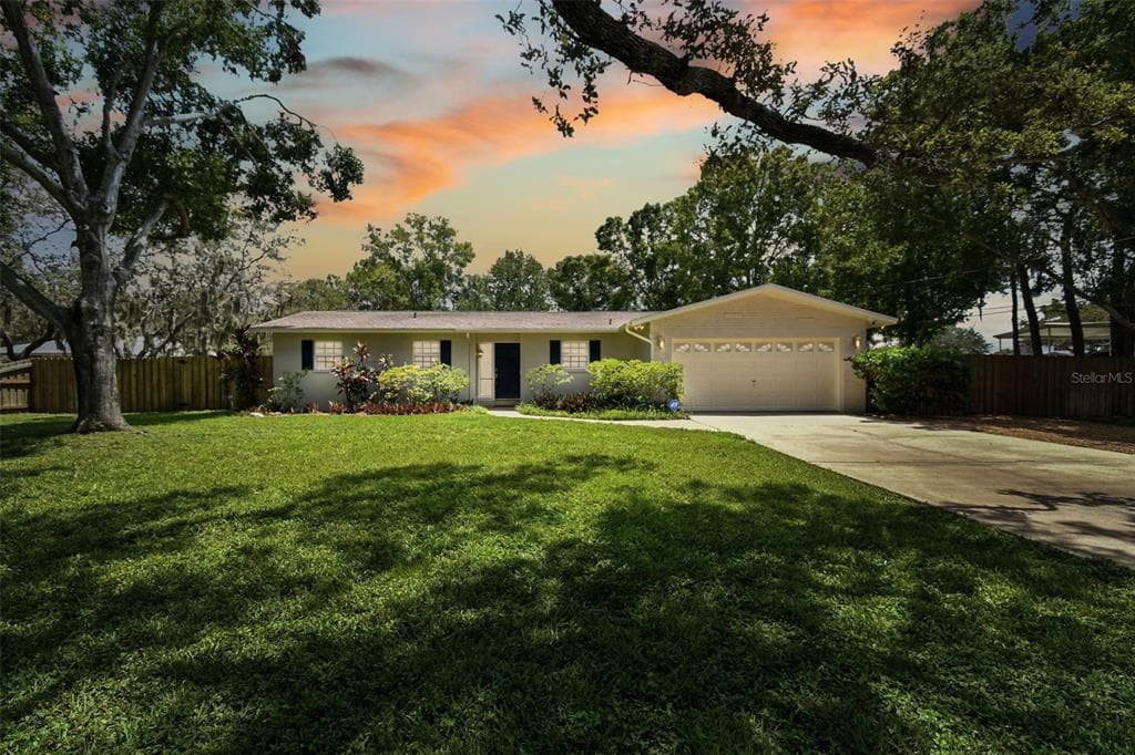 13274 98TH AVENUE SEMINOLE, FL 33776