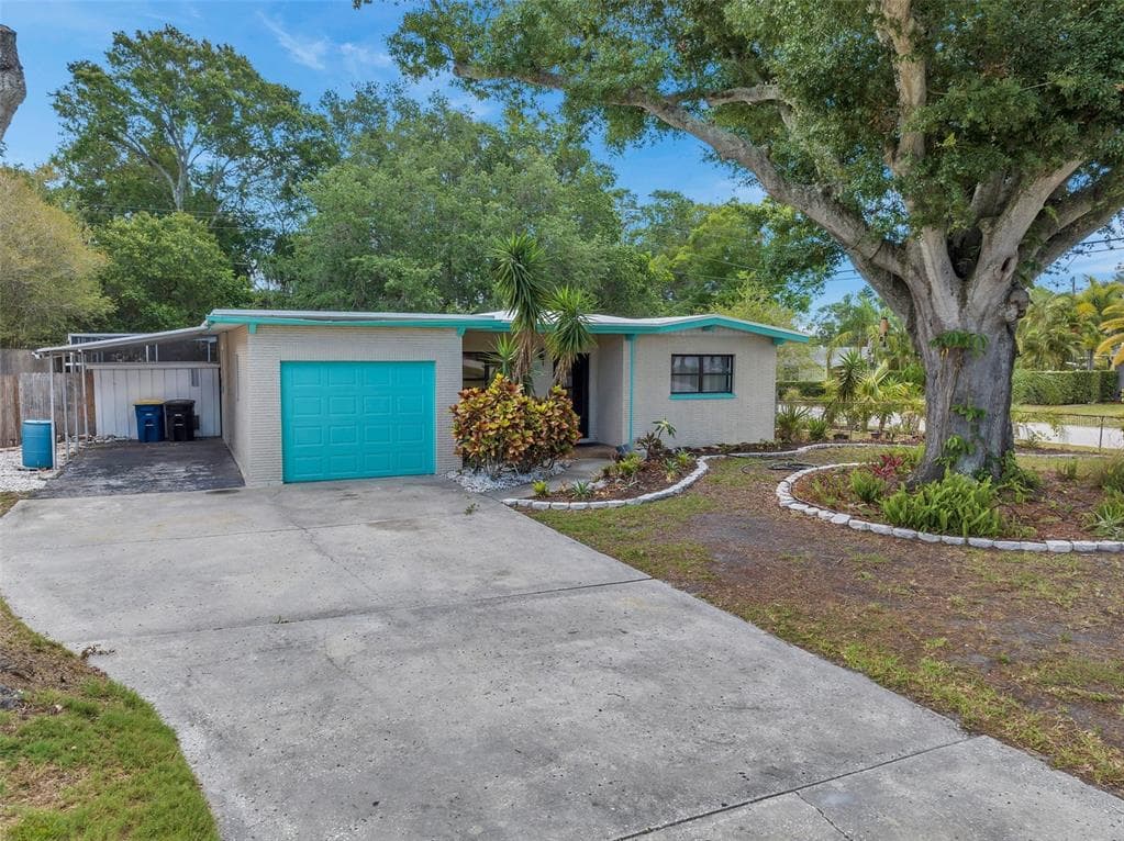 219 S PEGASUS AVENUE CLEARWATER, FL 33765