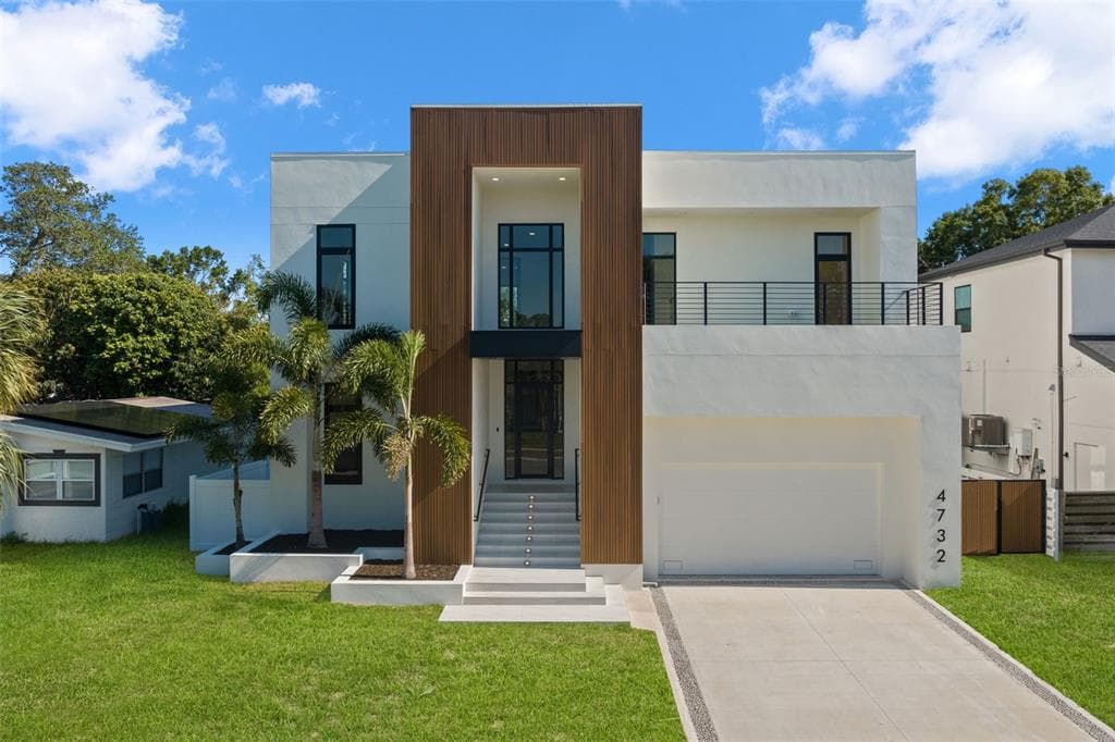 4732 W LEILA AVENUE TAMPA, FL 33616