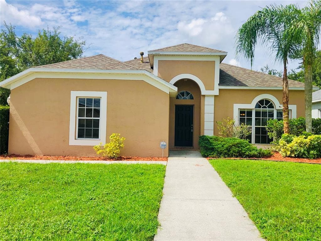 10423 GLEN WILLOW LANE TAMPA, FL 33647