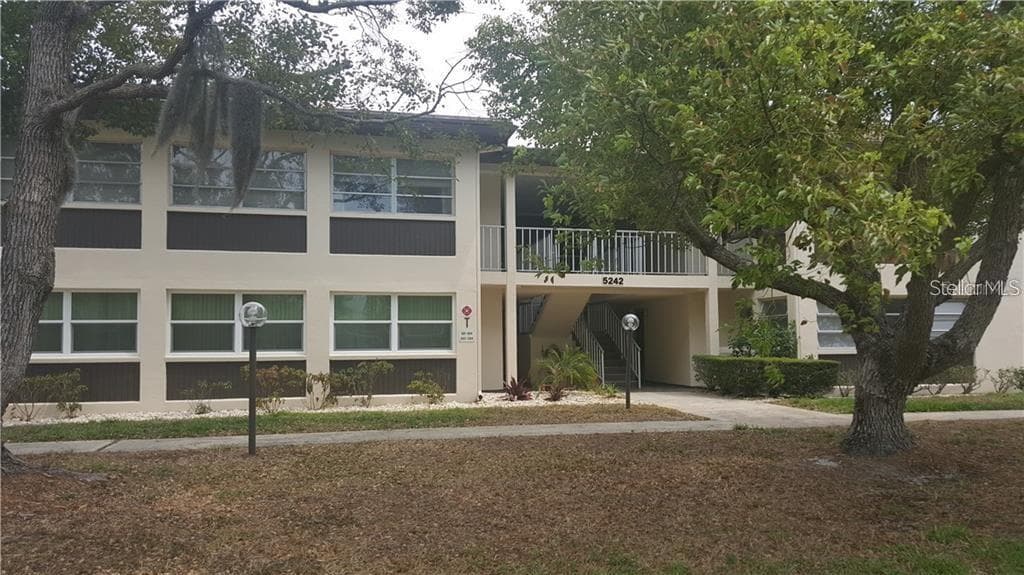 5242 OPAL LANE UNIT 205 NEW PORT RICHEY, FL 34652