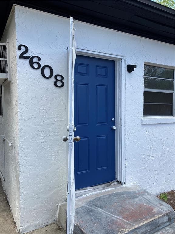 2608 E CAYUGA STREET UNIT B TAMPA, FL 33610
