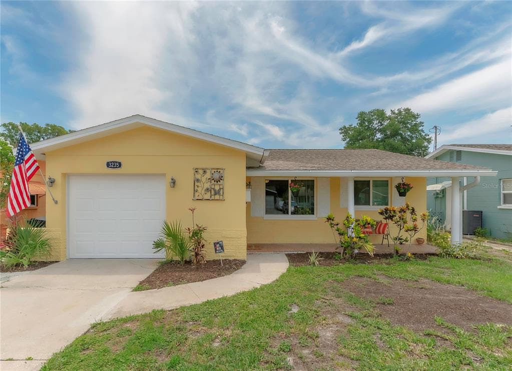 3235 39TH STREET N ST PETERSBURG, FL 33713