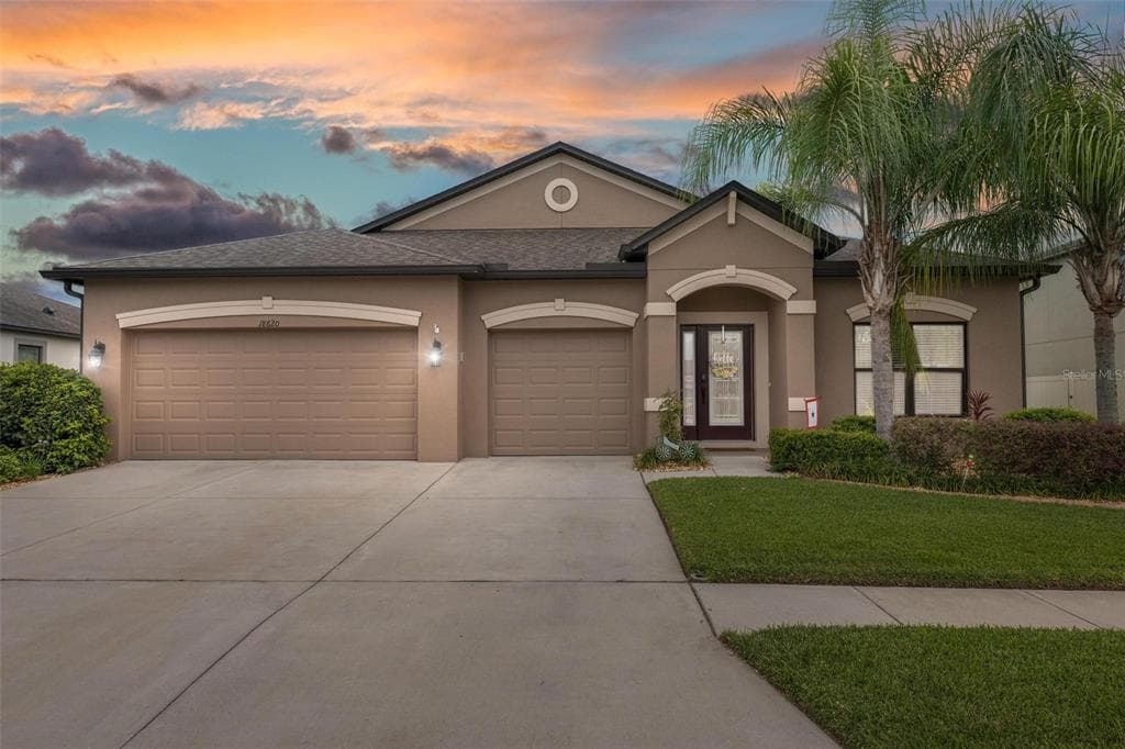 18620 CORTES CREEK BOULEVARD SPRING HILL, FL 34610