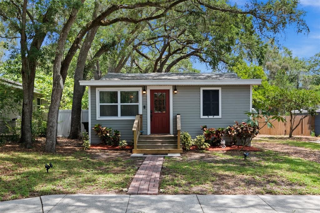 508 5TH AVENUE NE LARGO, FL 33770