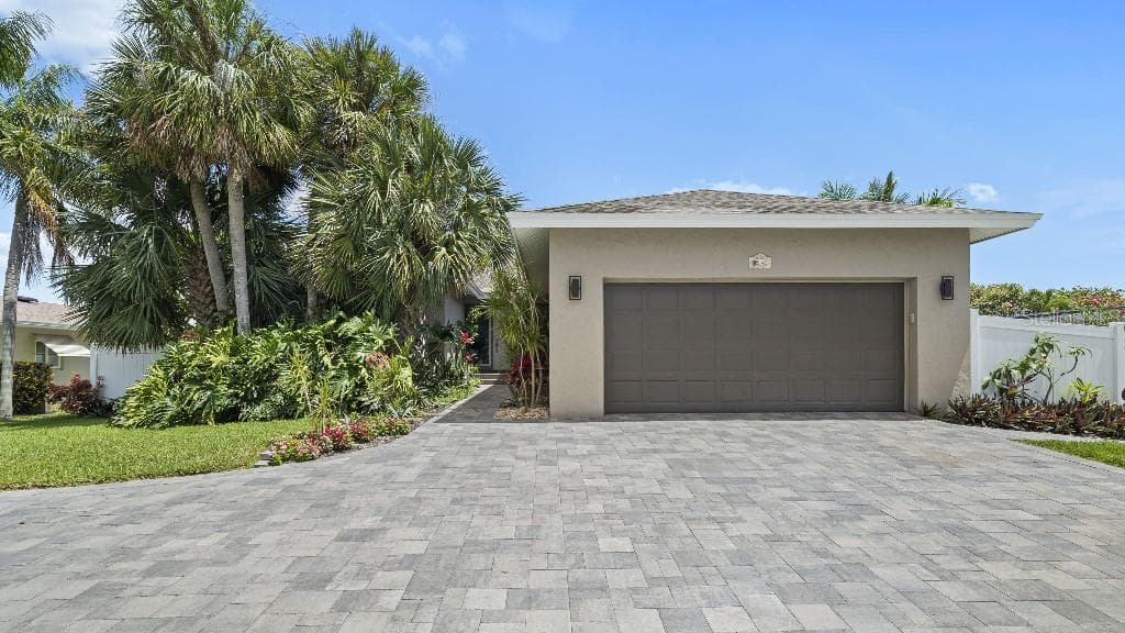 545 115TH AVENUE TREASURE ISLAND, FL 33706