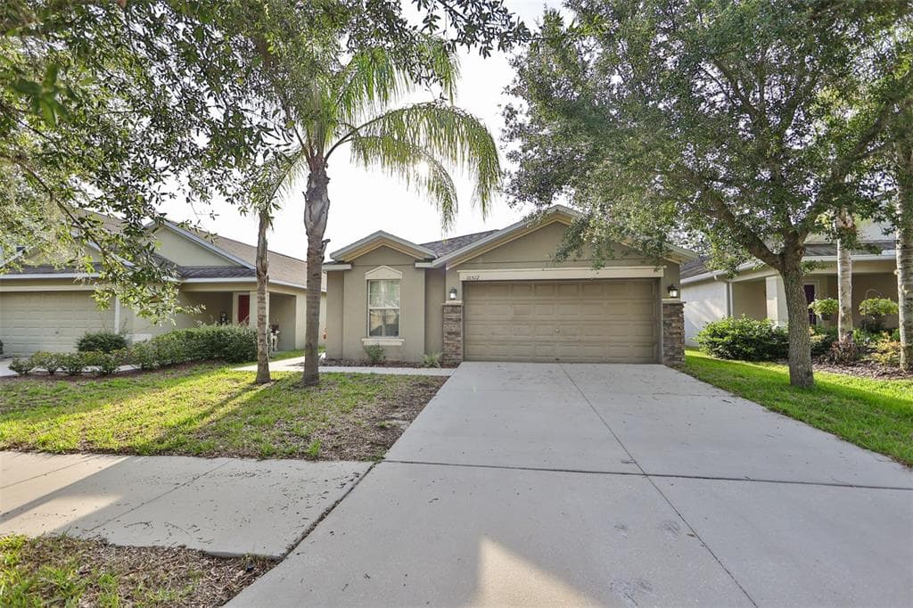10512 WHITE PEACOCK PLACE RIVERVIEW, FL 33578