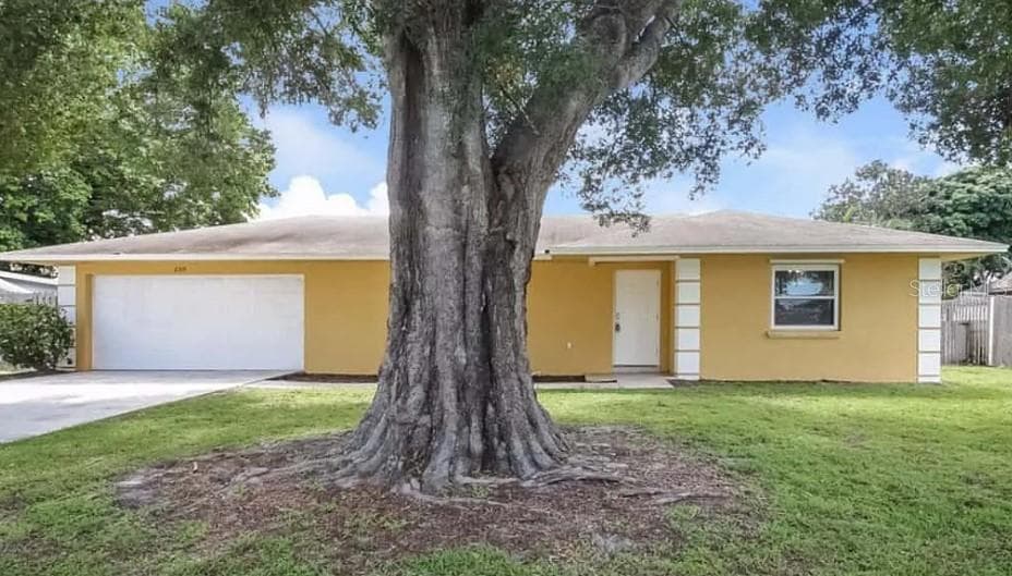 2315 35TH STREET W BRADENTON, FL 34205