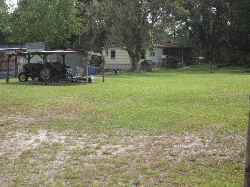 33518 MANDRAKE ROAD ZEPHYRHILLS, FL 33543