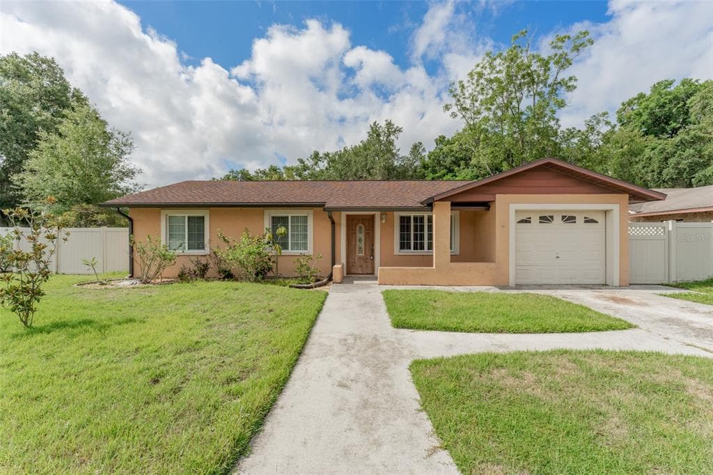 1434 OAK VALLEY DRIVE SEFFNER, FL 33584