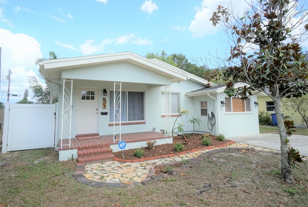 5347 10TH STREET N ST PETERSBURG, FL 33703