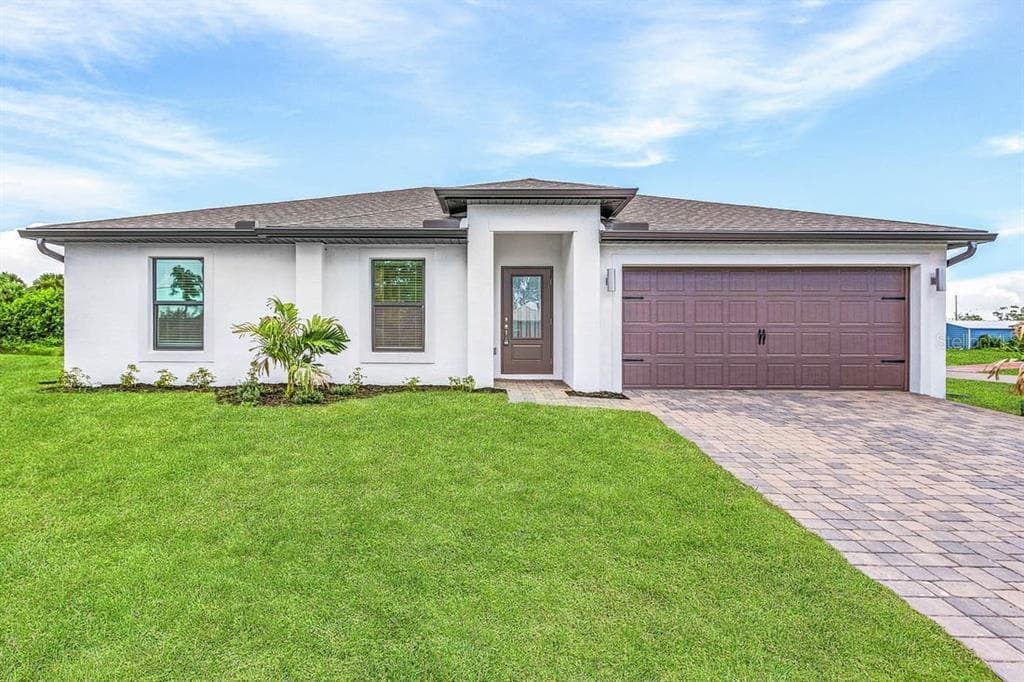 5270 KEMPSON LANE PORT CHARLOTTE, FL 33981