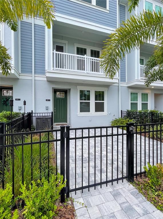 204 S TAMPANIA AVENUE UNIT 2 TAMPA, FL 33609