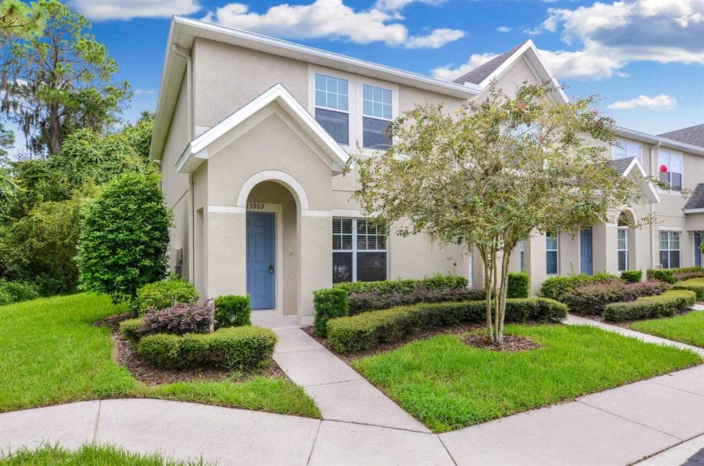 15969 FISHHAWK VIEW DRIVE LITHIA, FL 33547
