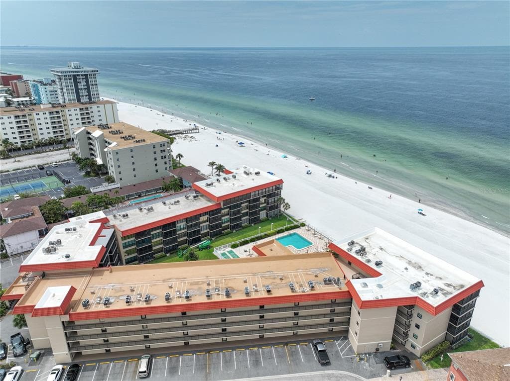 17580 GULF BOULEVARD UNIT 314 REDINGTON SHORES, FL 33708