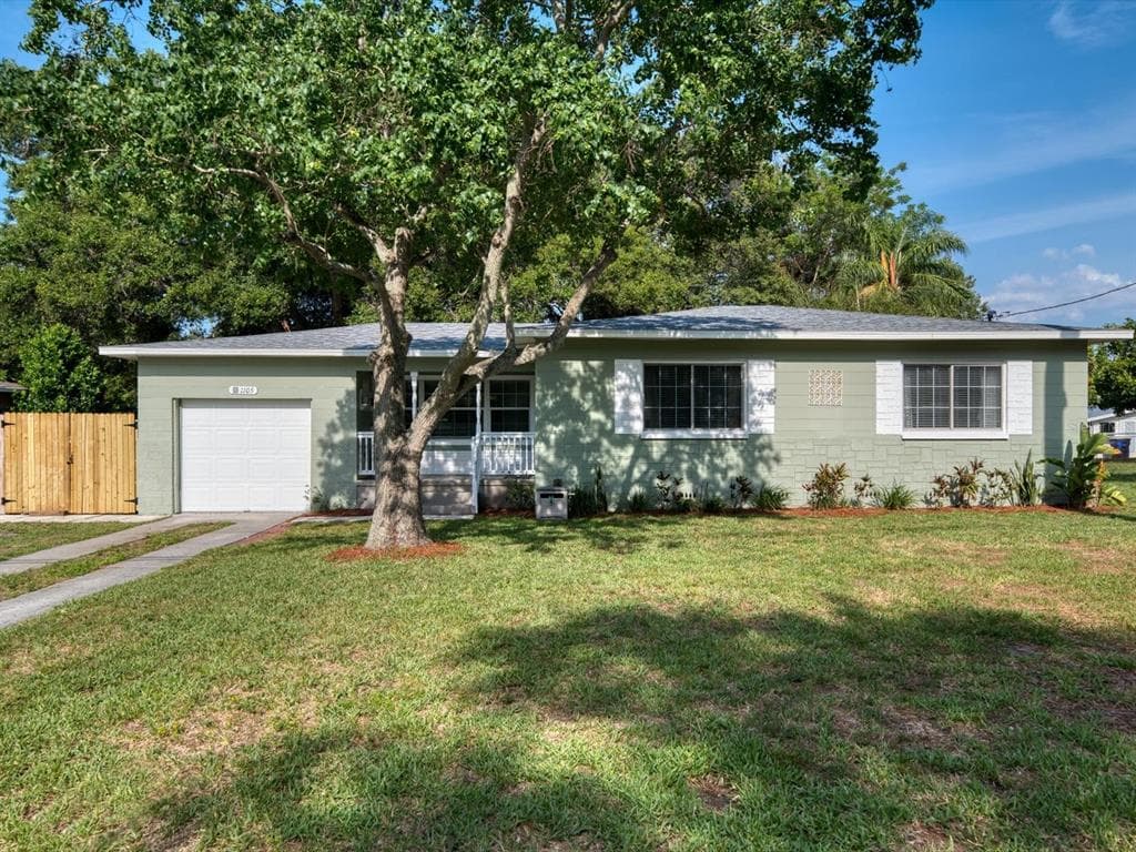 1105 S BETTY LANE CLEARWATER, FL 33756