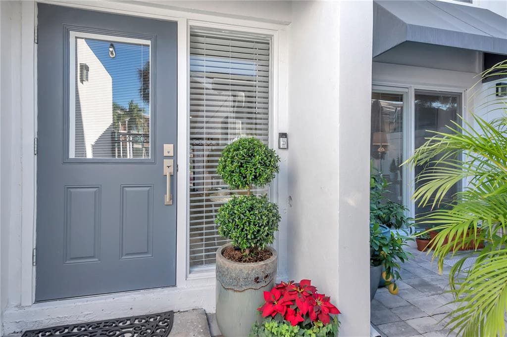 101 E DAVIS BOULEVARD UNIT A TAMPA, FL 33606