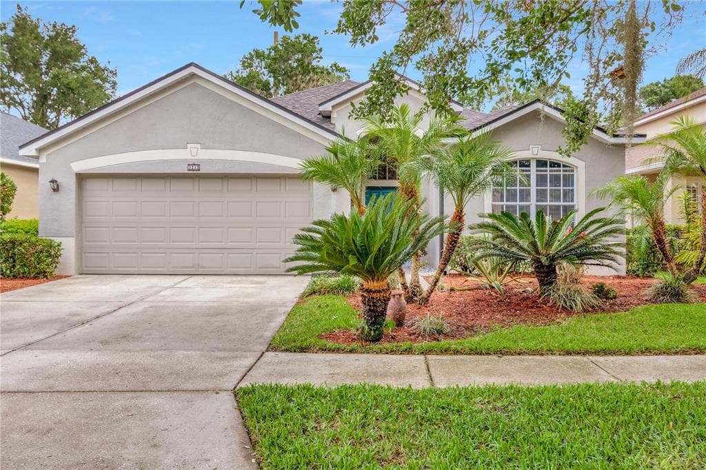 3233 STONEBRIDGE TRAIL VALRICO, FL 33596