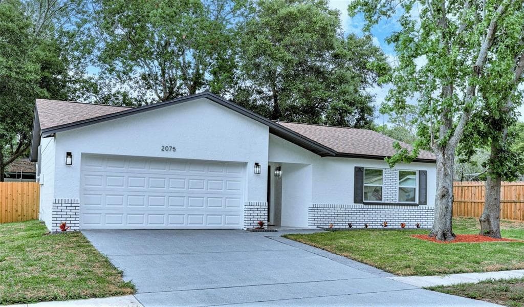 2075 E ORANGEHILL AVENUE PALM HARBOR, FL 34683