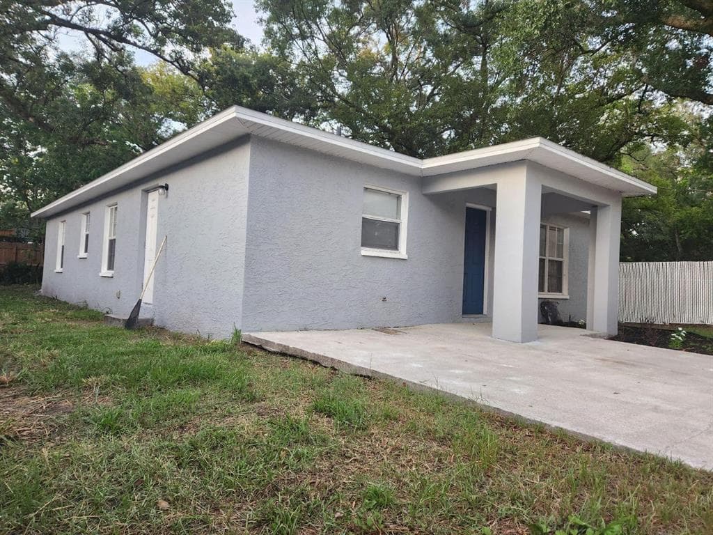 310 E VIRGINIA AVENUE TAMPA, FL 33603