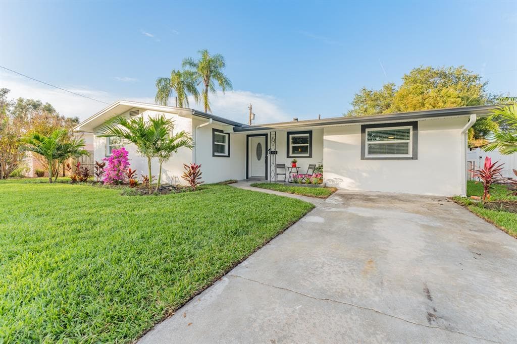4715 W ALLINE AVENUE TAMPA, FL 33611