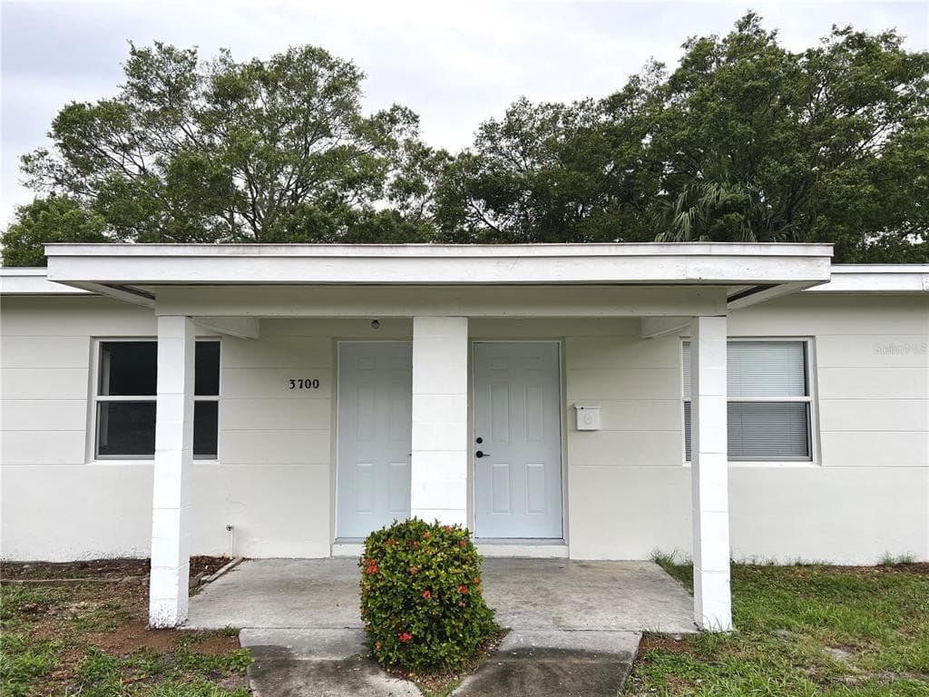 3700 28TH STREET N ST PETERSBURG, FL 33713
