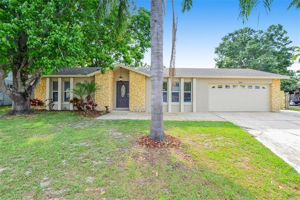 8302 TUCKAHOE COURT ORLANDO, FL 32829