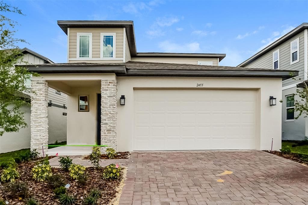 2455 GOLD DUST DRIVE MINNEOLA, FL 34715
