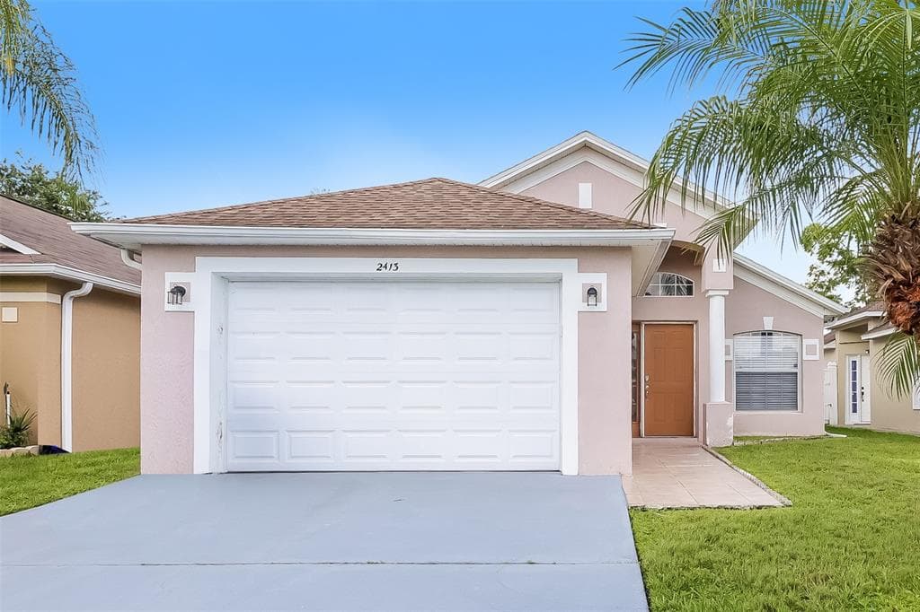 2413 CANCUN COURT KISSIMMEE, FL 34743