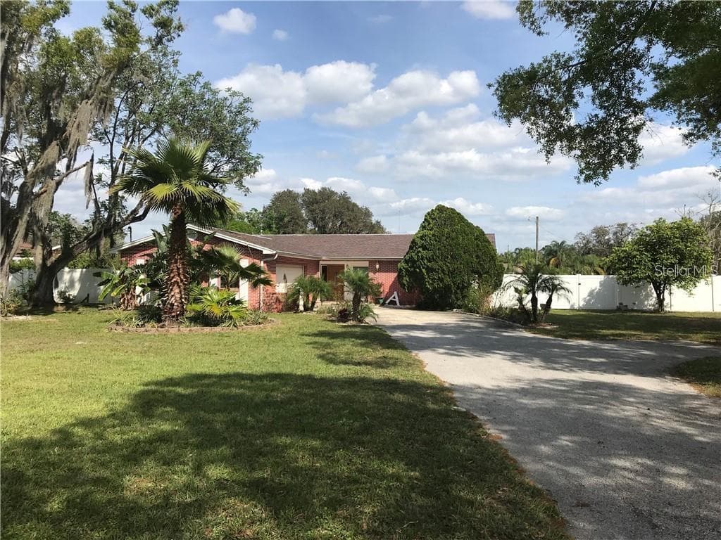 11210 MCMULLEN ROAD RIVERVIEW, FL 33569