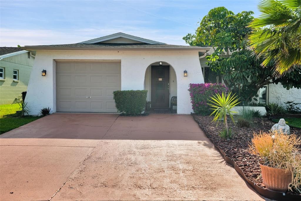 9725 BAXLEY LANE PORT RICHEY, FL 34668