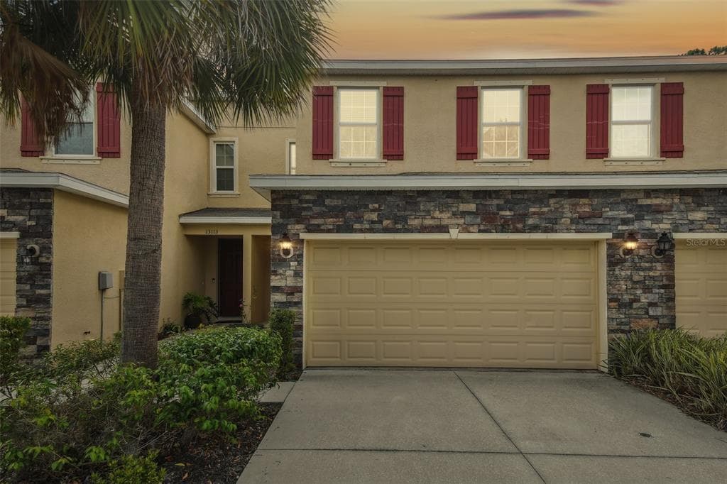 13111 CANOPY CREEK DRIVE TAMPA, FL 33625