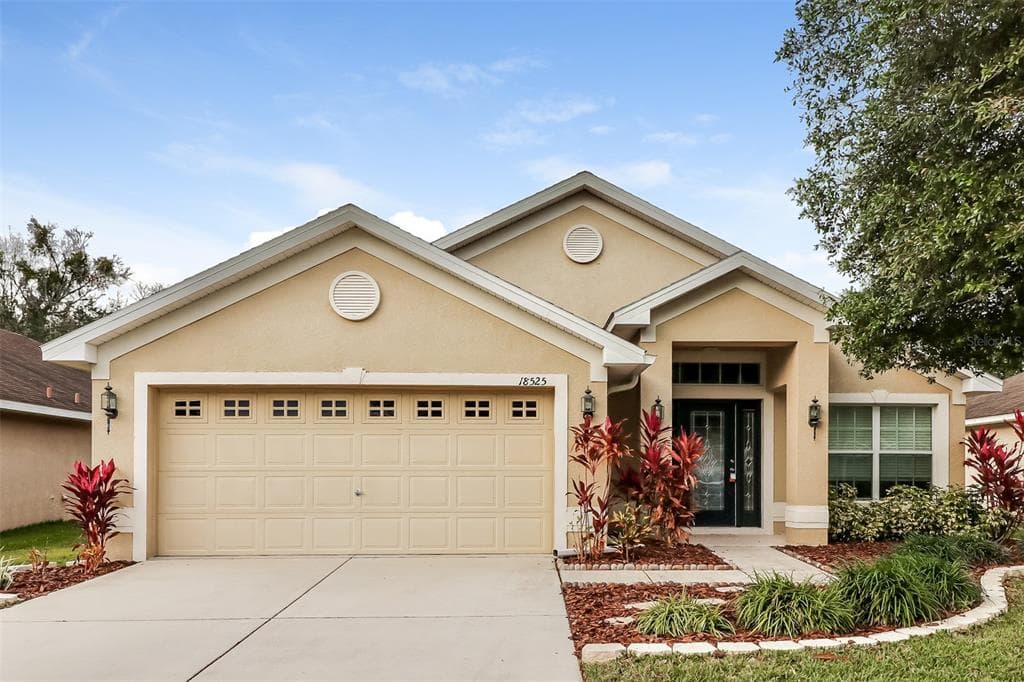 18525 DAJANA AVENUE LAND O LAKES, FL 34638