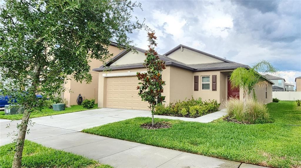 6967 KING CREEK DRIVE SUN CITY CENTER, FL 33573