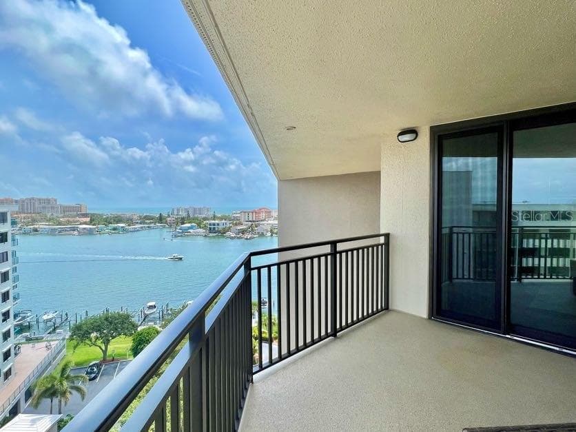 690 ISLAND WAY UNIT 1112 CLEARWATER, FL 33767