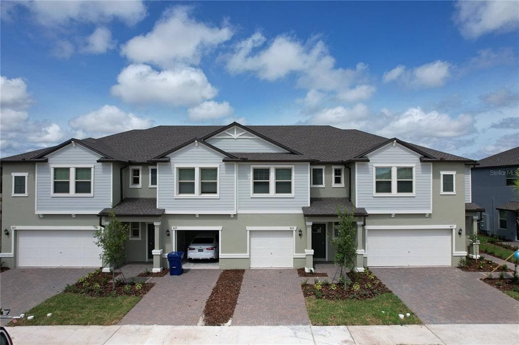9633 ASHWORTH PLACE LAND O LAKES, FL 34637