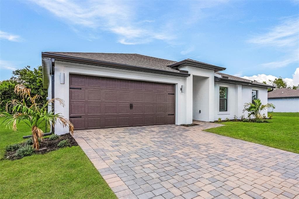 3851 BARTIGON AVENUE NORTH PORT, FL 34286