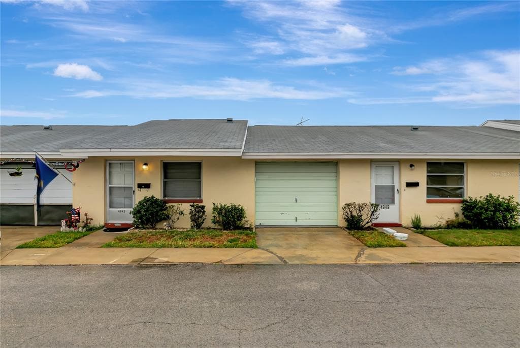 4945 FILNER STREET UNIT 4945 NEW PORT RICHEY, FL 34652