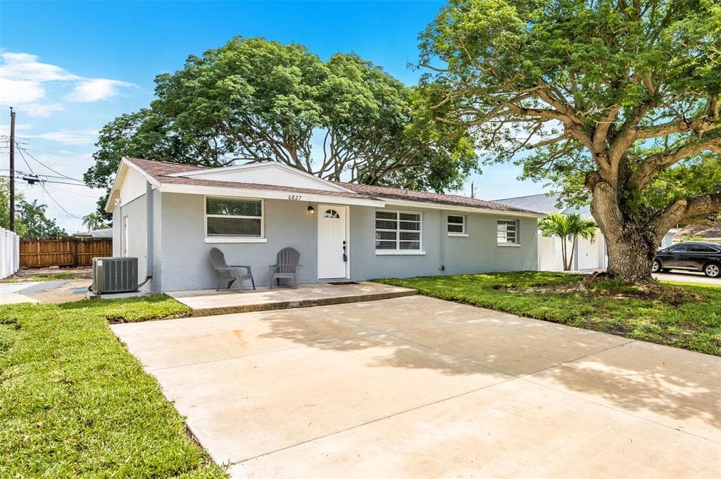 6827 80TH TERRACE N PINELLAS PARK, FL 33781