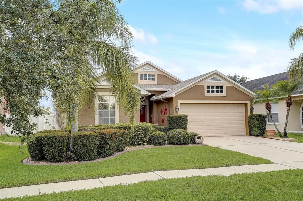 1625 BONITA BLUFF COURT RUSKIN, FL 33570
